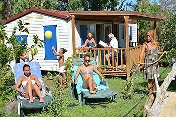 Camping Villaggio La Foce Valledoria